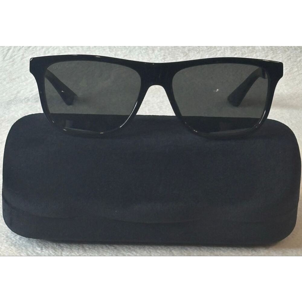 Brand New Gucci Sunglasses - GG0687S 002 Size 57-17-145